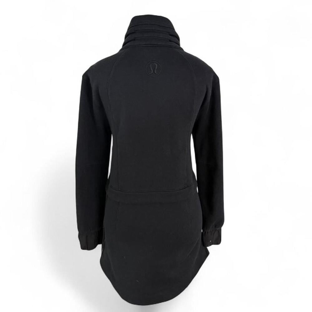 Lululemon Light as Warmth Black Full Zip Jacket women’s size 4 retail $148 - Picture 2 of 8